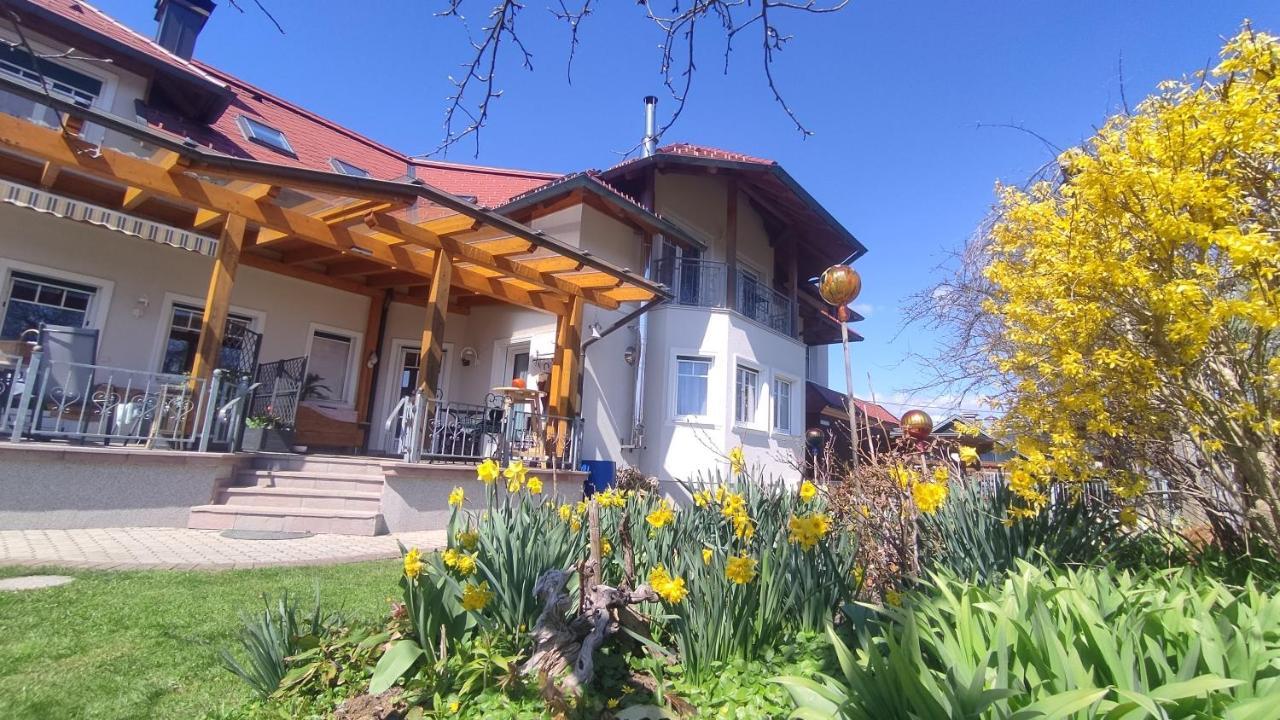 Ferienhaus Karoline Lichtpold Bagian luar foto
